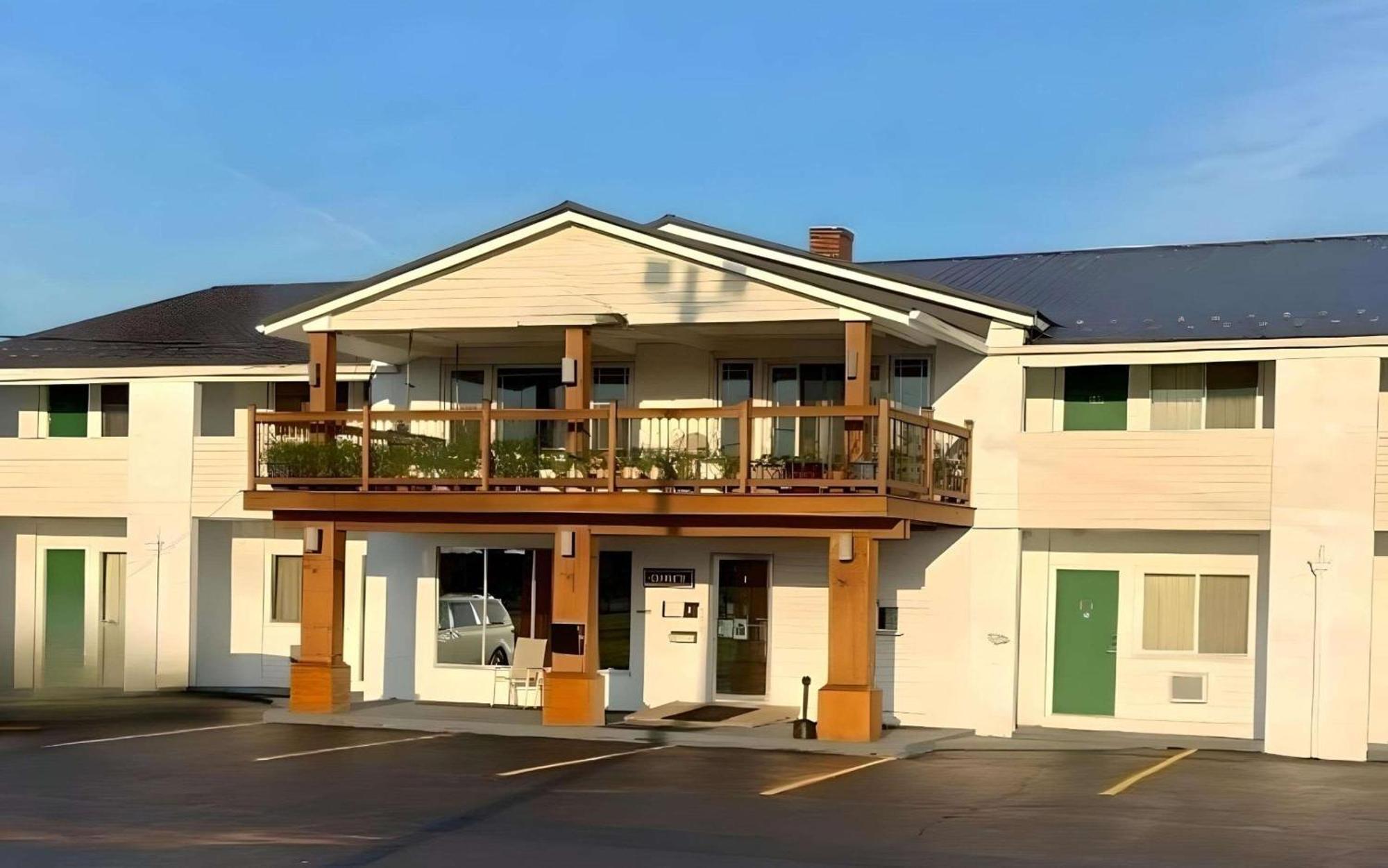 Rodeway Inn Manchester Екстериор снимка